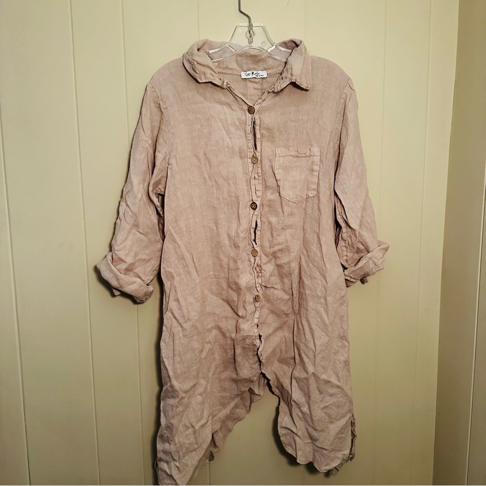Gigi Moda 100% linen button down shirt